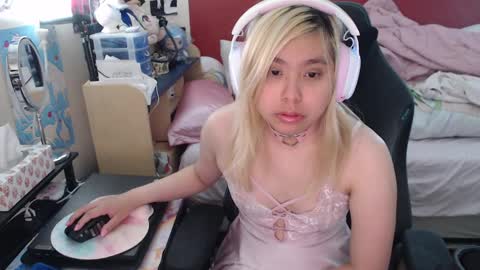 Snapshot of alicebambolats chatting on September 30, 2025, 12:59 am Alice Bambola online show from September 30, 2025, 12:59 am