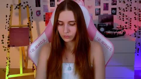 Snapshot of alicecharmy chatting on February 22, 2025, 6:52 pm alicecharmy online show from February 22, 2025, 6:52 pm