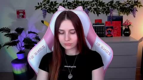 alicecharmy online show from March 20, 2026, 4:23 pm