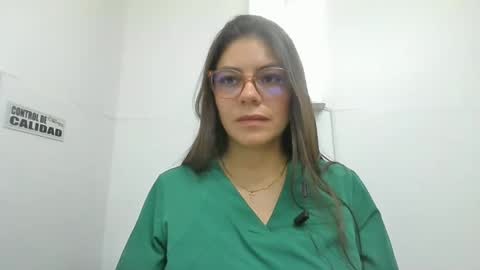 Snapshot of alicee16 chatting on January 3, 2025, 10:19 pm alicee16 online show from January 3, 2025, 10:19 pm