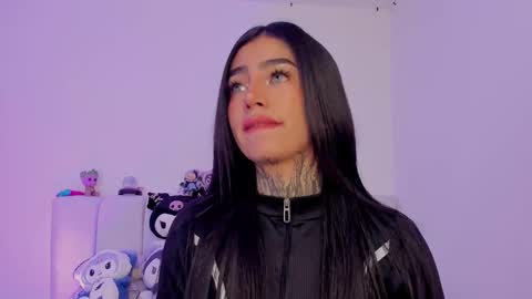 Alice  online show from September 26, 2025, 5:06 pm