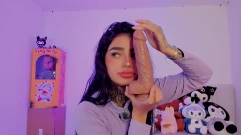 Alice  online show from October 2, 2025, 8:16 pm