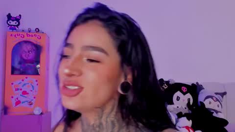 Alice  online show from November 5, 2025, 5:24 pm