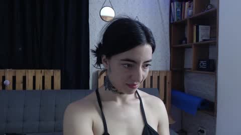 alicee_logan_ online show from January 31, 2025, 2:04 am