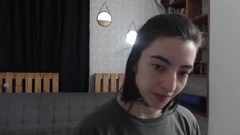 alicee_logan_ online show from February 13, 2025, 1:50 am