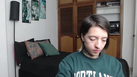alicee_logan_ online show from February 2, 2026, 2:32 am