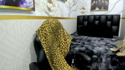 alicee online show from April 9, 2026, 7:52 pm