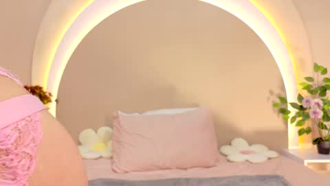 alice online show from February 25, 2025, 7:47 pm