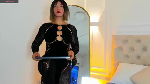 alicefit_212 online show from September 23, 2025, 1:03 pm