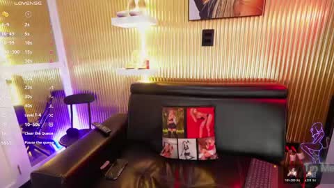 Snapshot of aliceglamour chatting on May 29, 2026, 8:18 pm Allice online show from May 29, 2026, 8:18 pm