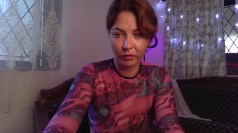 Snapshot of alicehoney_ chatting on February 26, 2026, 11:09 am alicehoney_ online show from February 26, 2026, 11:09 am