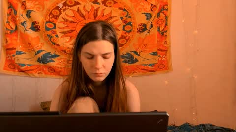 Alice online show from March 18, 2026, 5:10 am