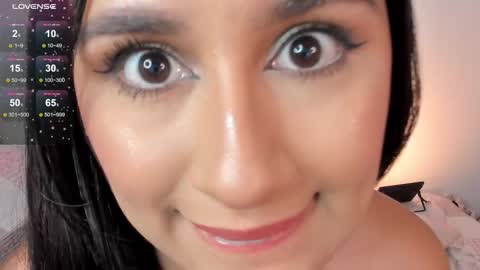 vanessa online show from September 27, 2025, 2:38 am