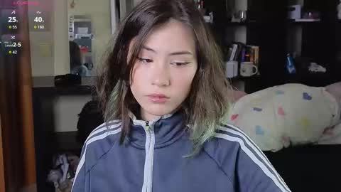 Alice  vacation  online show from September 28, 2025, 6:02 pm