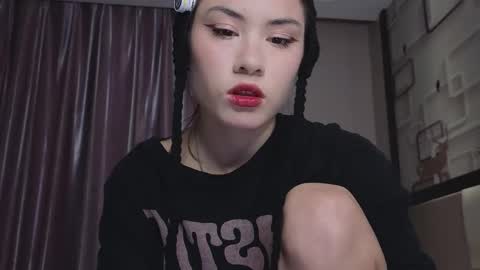 Alice  vacation  online show from May 3, 2026, 3:51 pm