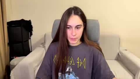 alicekollt online show from February 12, 2026, 6:03 pm