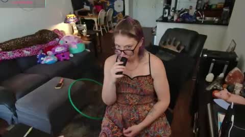 Alice Liddell online show from March 19, 2026, 4:22 pm