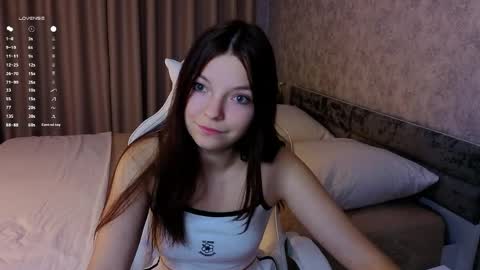 u can name me Alice online show from May 10, 2026, 8:25 pm