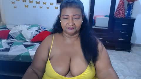 Snapshot of alicematuremilf chatting on November 28, 2025, 2:58 am yasmin online show from November 28, 2025, 2:58 am