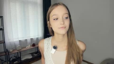 Serena online show from October 18, 2025, 8:26 am