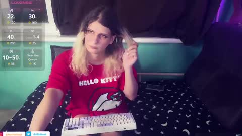 Snapshot of alicepinkhead chatting on February 11, 2025, 7:38 pm AlicePinkhead online show from February 11, 2025, 7:38 pm