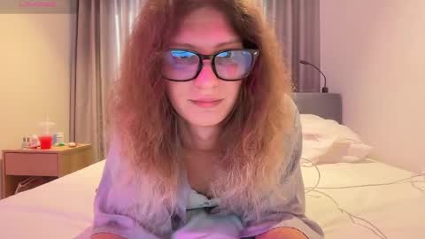 AlicePinkhead online show from March 26, 2026, 8:20 am