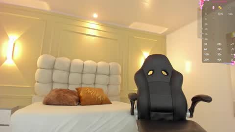          online show from March 26, 2026, 12:33 pm