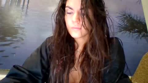 Snapshot of alicetailorrr chatting on March 12, 2026, 5:19 pm AliceTailorrr online show from March 12, 2026, 5:19 pm