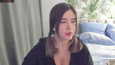 Snapshot of alicetuker chatting on November 16, 2025, 4:56 pm Alice online show from November 16, 2025, 4:56 pm