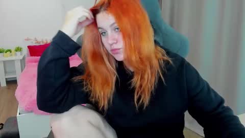 Snapshot of alicewinchesterr chatting on October 26, 2025, 2:34 pm Alice online show from October 26, 2025, 2:34 pm
