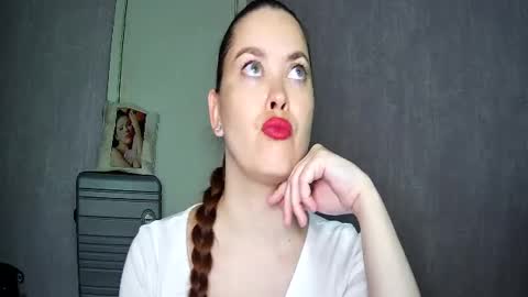 Snapshot of alicexfresh chatting on July 10, 2026, 7:23 am AlicexFresh online show from July 10, 2026, 7:23 am