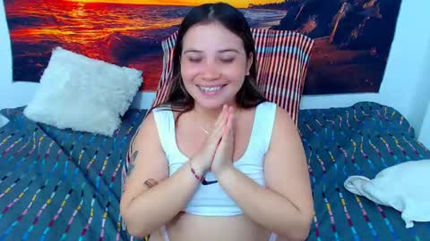Snapshot of alicia_and_brandon chatting on January 24, 2025, 8:54 pm CATALINA Y ANDRES online show from January 24, 2025, 8:54 pm