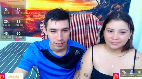 Snapshot of alicia_and_brandon chatting on January 28, 2025, 11:28 pm CATALINA Y ANDRES online show from January 28, 2025, 11:28 pm