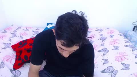 Snapshot of alicia_and_brandon chatting on July 24, 2026, 7:56 pm CATALINA Y ANDRES online show from July 24, 2026, 7:56 pm