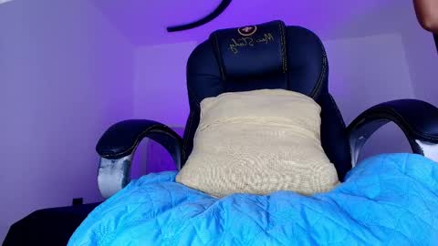 Snapshot of alicia_kyse chatting on April 22, 2026, 1:08 am Alicia Kyse online show from April 22, 2026, 1:08 am