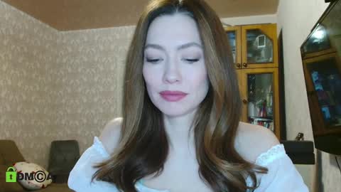 Snapshot of alicia_savory chatting on January 18, 2025, 4:37 am Alicia online show from January 18, 2025, 4:37 am