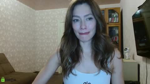 Snapshot of alicia_savory chatting on September 8, 2025, 4:06 pm Alicia online show from September 8, 2025, 4:06 pm