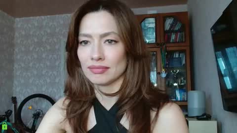 Alicia online show from March 22, 2026, 1:14 pm