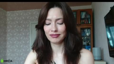 Snapshot of alicia_savory chatting on June 11, 2026, 7:28 am Alicia online show from June 11, 2026, 7:28 am
