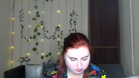 Snapshot of alicia_side_red chatting on May 8, 2026, 7:03 am Alicia online show from May 8, 2026, 7:03 am