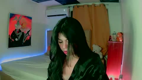 Snapshot of aliciabiden chatting on December 31, 2024, 9:10 am aliciabiden online show from December 31, 2024, 9:10 am