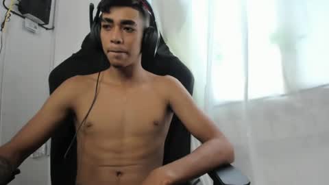 My name is Andrs and Im 18 years old. online show from June 20, 2026, 3:04 pm