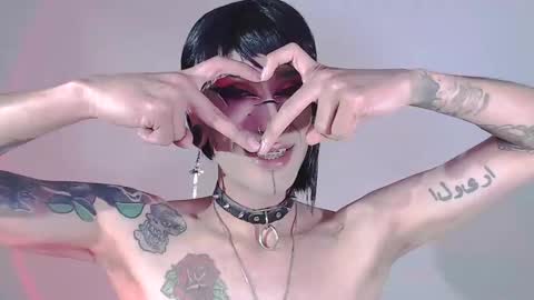 Snapshot of alienexxx chatting on December 30, 2024, 8:43 am     online show from December 30, 2024, 8:43 am