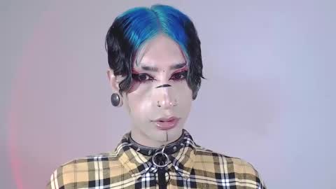 Snapshot of alienexxx chatting on January 14, 2025, 5:51 am     online show from January 14, 2025, 5:51 am