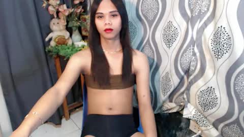 aliexagrey online show from February 7, 2026, 4:22 pm