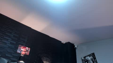 Snapshot of aliice_greco chatting on October 1, 2025, 3:01 am Alice online show from October 1, 2025, 3:01 am