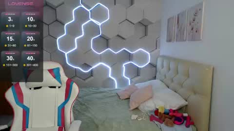 Snapshot of aliicemeow chatting on June 11, 2026, 2:53 am aliicemeow online show from June 11, 2026, 2:53 am