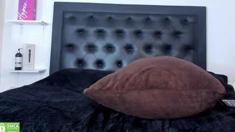 alika_jonhson_ online show from April 9, 2026, 3:50 am