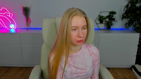 Alina online show from March 8, 2026, 6:39 am