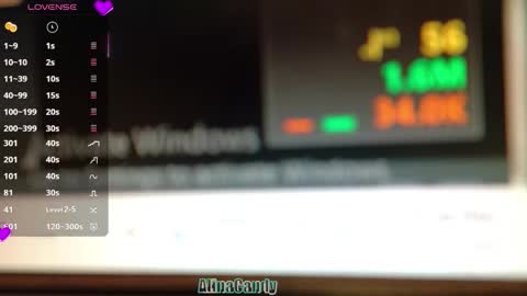 Alina online show from November 3, 2025, 7:37 pm